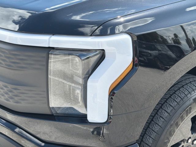 Ford F 150 Lightning Flash gr Batterie im Vorlauf+18