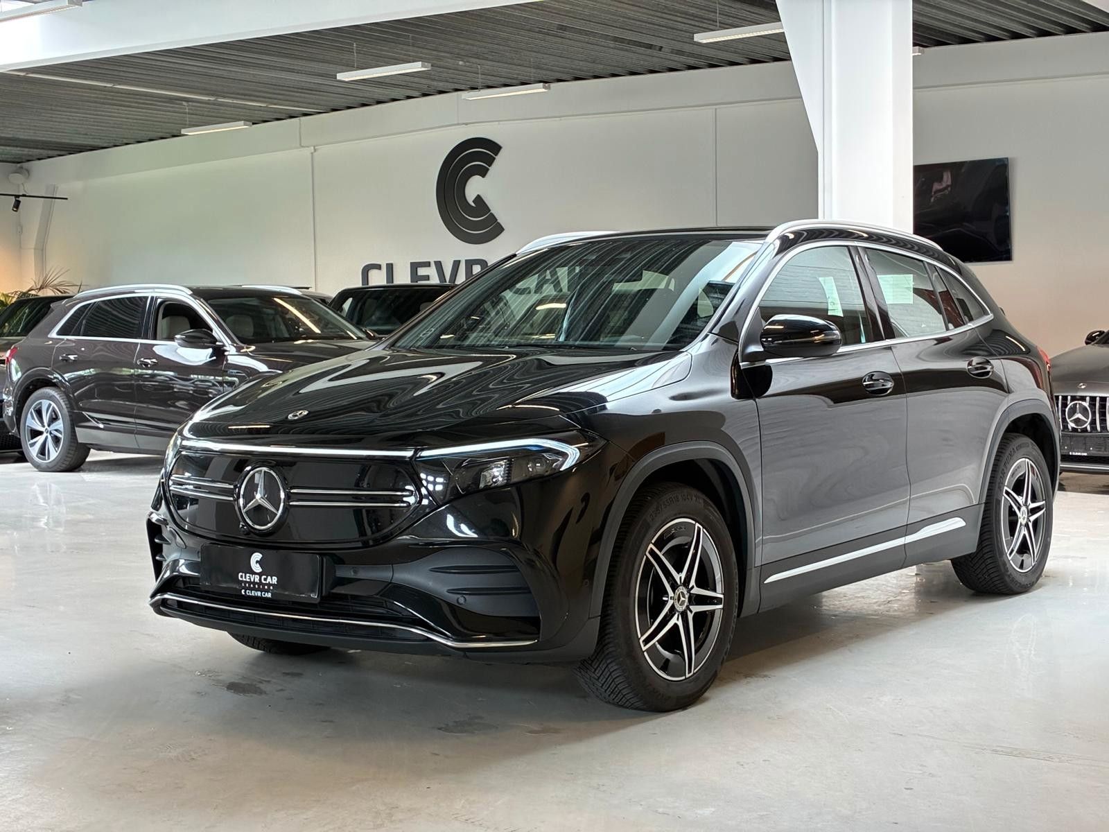 MERCEDES-BENZ EQA 300 4Matic AMG-line+CC+REARVIEW+LED+ELECTRIC
