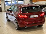 BMW 225xeAT/Aut/Navi/LED/Kamera/ParkAs/HarmKa/SportL - BMW 225 Active Tourer aus 2018