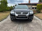 Volkswagen Touareg 5.0 V10 TDI Individual - Volkswagen Touareg: TDI V10