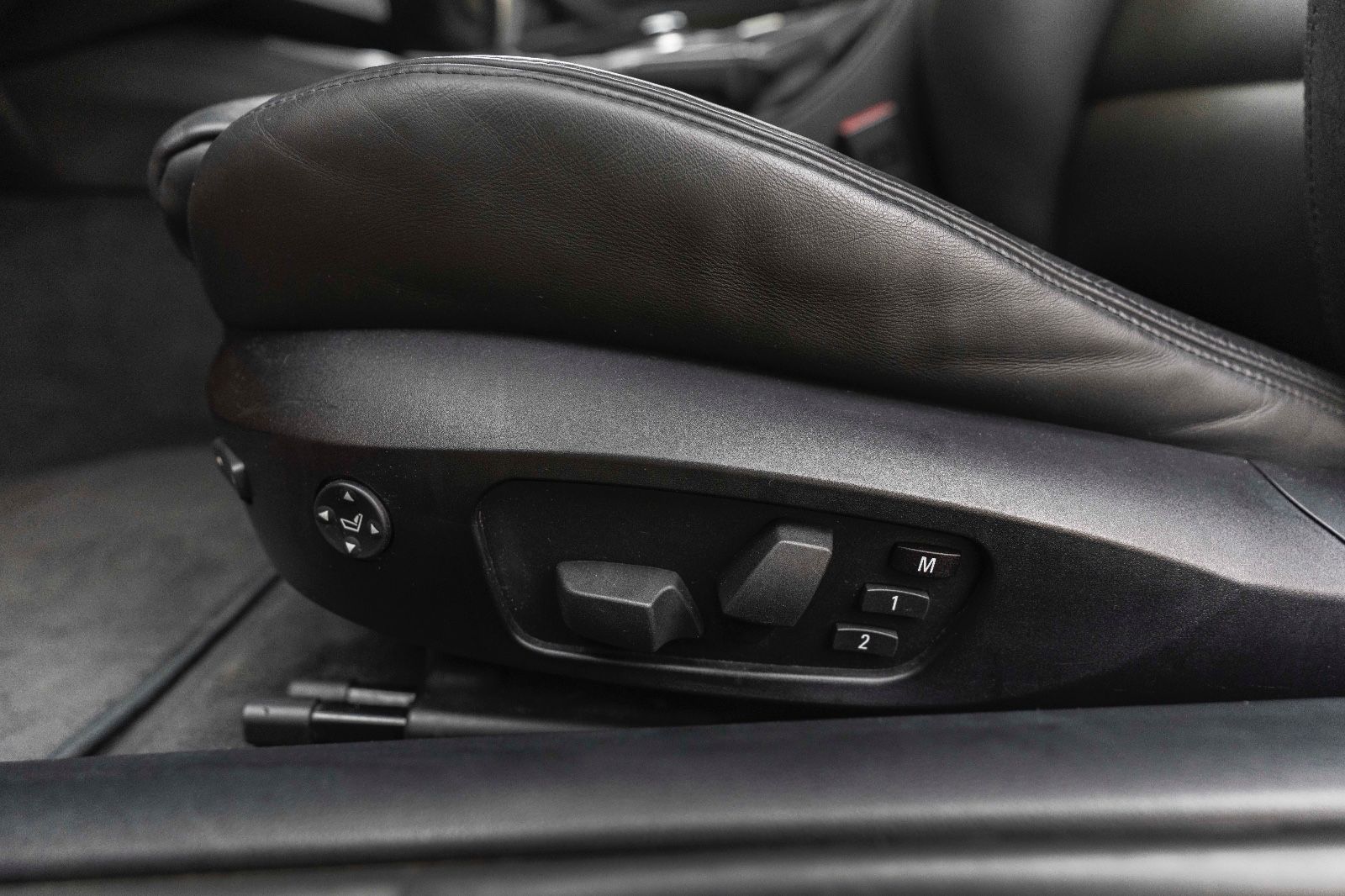 Fahrzeugabbildung BMW M3 LIME ROCK PARK COMPETITION PDC CARBON AUDIO