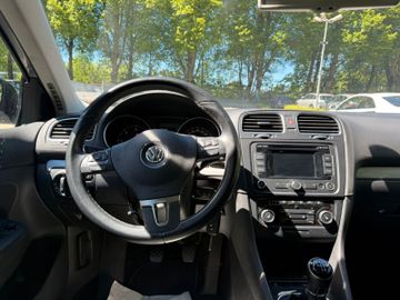 Volkswagen Golf - 11