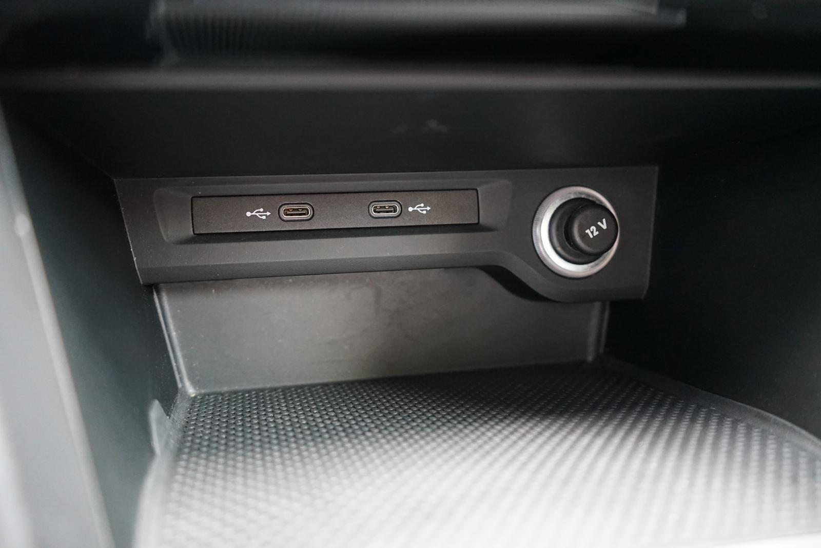 Volkswagen Touran 1.5 TSI DSG United LED Navi ACC Kamera, миниатюра 27