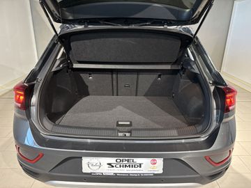 Fotografie 11 des VW T-Roc 1.5 TSI OPF DSG GOAL LED SHZ ACC