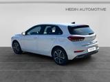 Hyundai i30 5-Türer 1.0 T-GDI 6-MT 2WD ADVANTAGE SHZ|KAM - Hyundai Gebrauchtwagen in Dresden