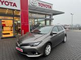 Toyota Auris S. 1,2-l-Turbo Team Deutsch. S... - gebrauchte Toyota Auris aus dem Jahr 2018