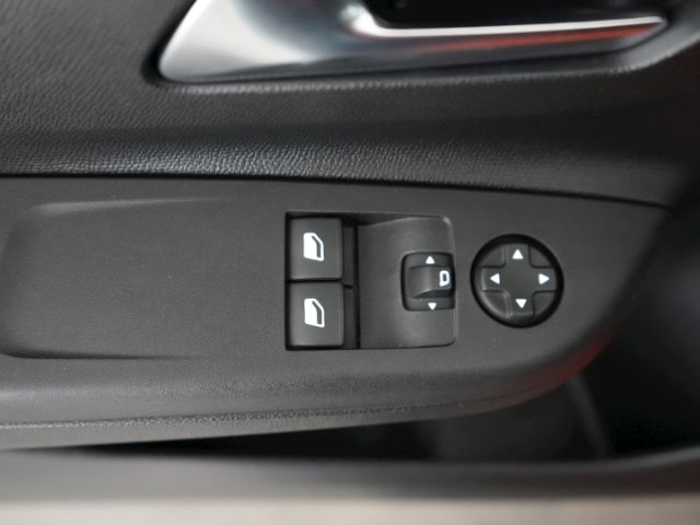 Corsa-e F EDITION 50kWH AT+SITZHEIZUNG+PARKPILOT