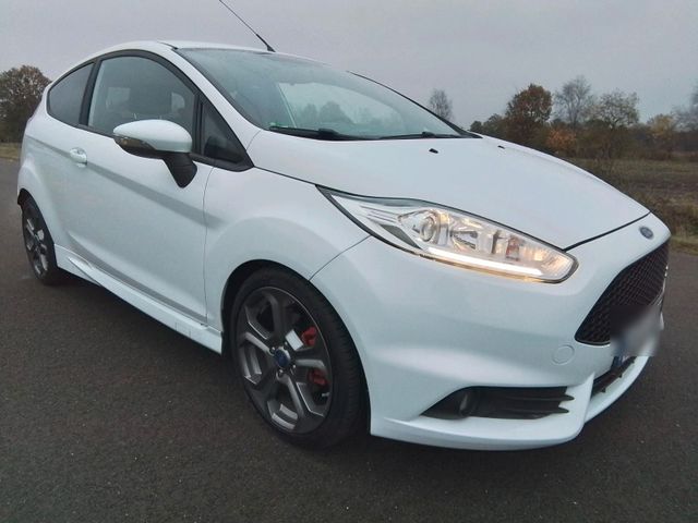 Ford  Fiesta ST 1,6 Eco.  Zahnriemensatz g...