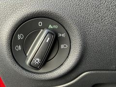 SKODA Fabia Monte Carlo LED SHZ behz.Lenkr 5J Garantie