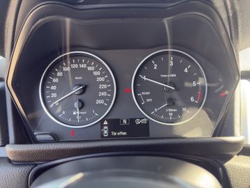 BMW 216 Active Tourer - 8