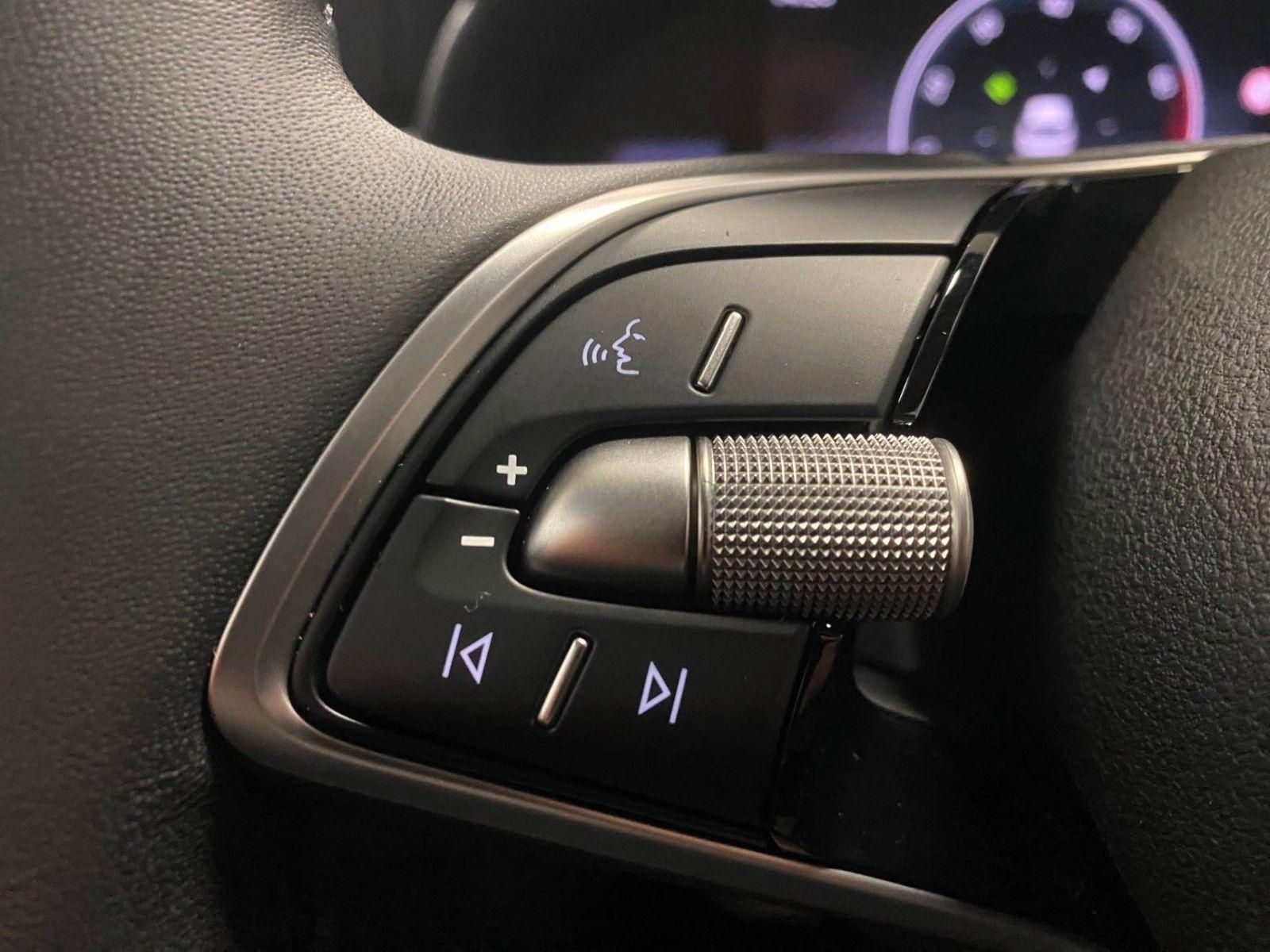 Fahrzeugabbildung SKODA Kamiq 1.0 TSI DSG Essence+GARANTIE 2031+100tKM++