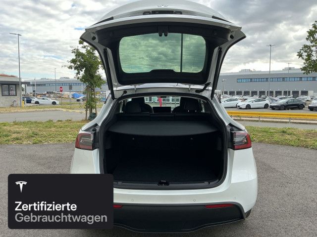 Tesla Model Y Long Range AWD foto 9
