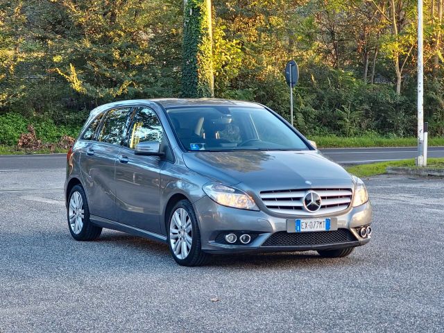 Mercedes-Benz Mercedes-benz B 180 B 180 CDI Automatic Premium 