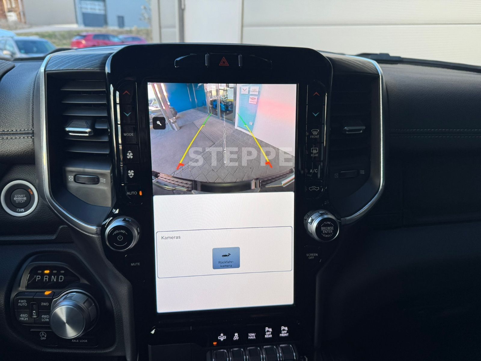 Dodge RAM 1500 5,7 V8  LARAMIE Sport Luftfed. AHK 20"