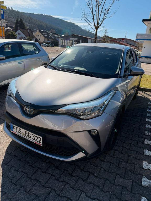 Image of Toyota C-HR