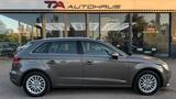 Audi A3 1.4TFSI Navi Bi-Xenon Leder 1.Hand Scheckheft - Audi A3 aus 2013: Limousine