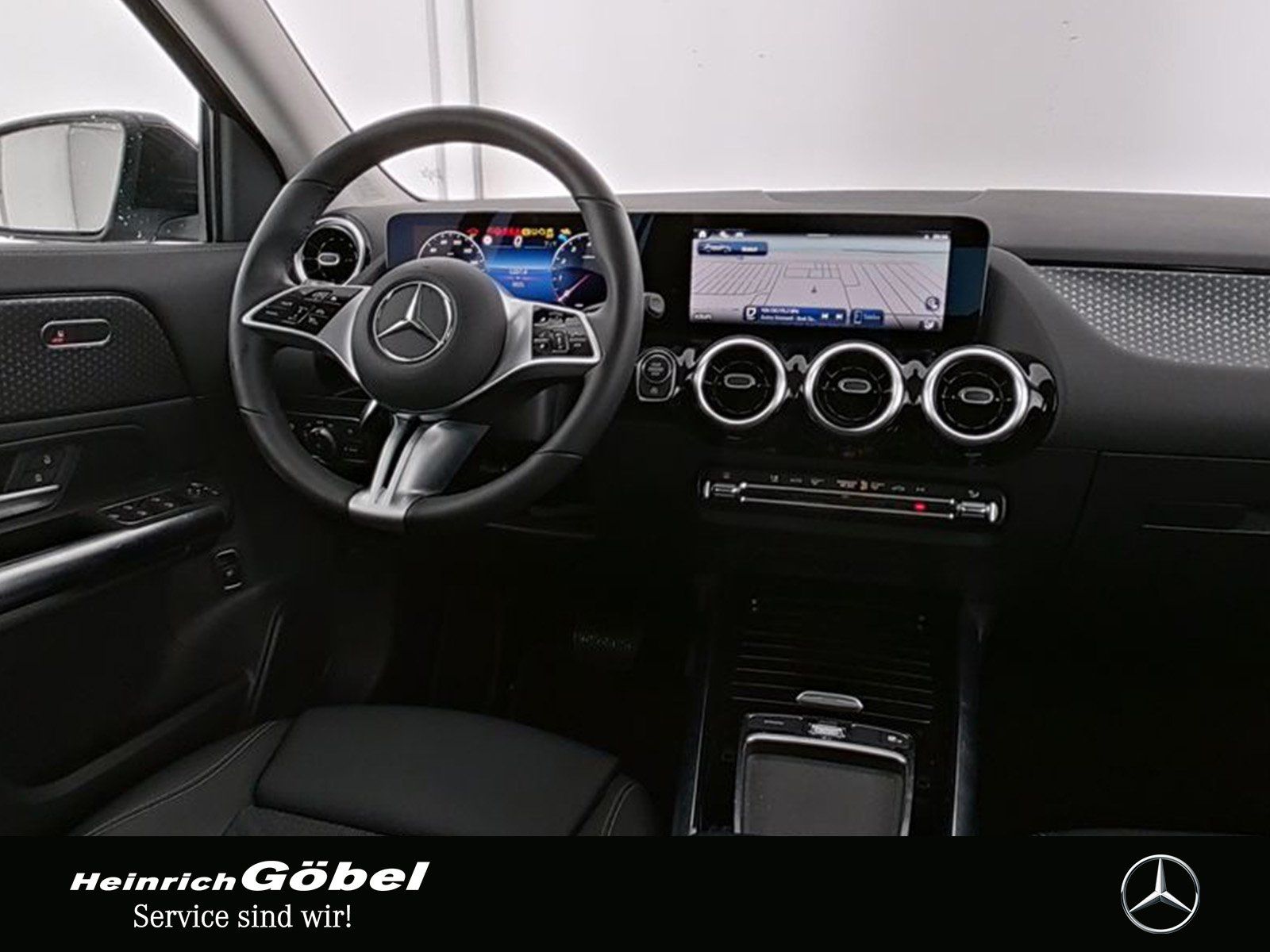 Fahrzeugabbildung Mercedes-Benz GLA 180 PROGRESSIVE+LED+KAMERA+EL.HECKKL.+NAVI