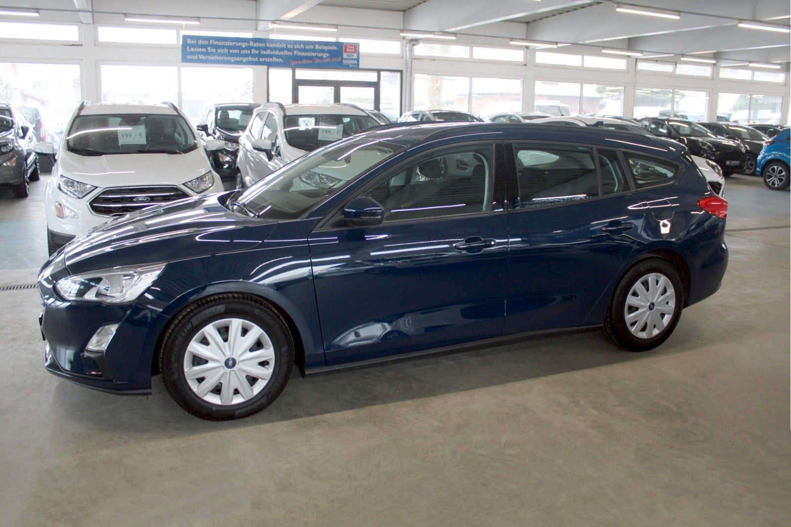 Fahrzeugabbildung Ford Focus Trend Turnier KLIMA AHK WinterPaket 1.Hd
