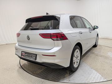 Volkswagen Golf - 4