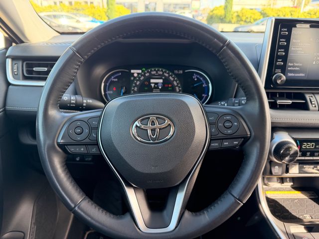 Toyota RAV 4 Hybrid 4×2 Team Deutschland