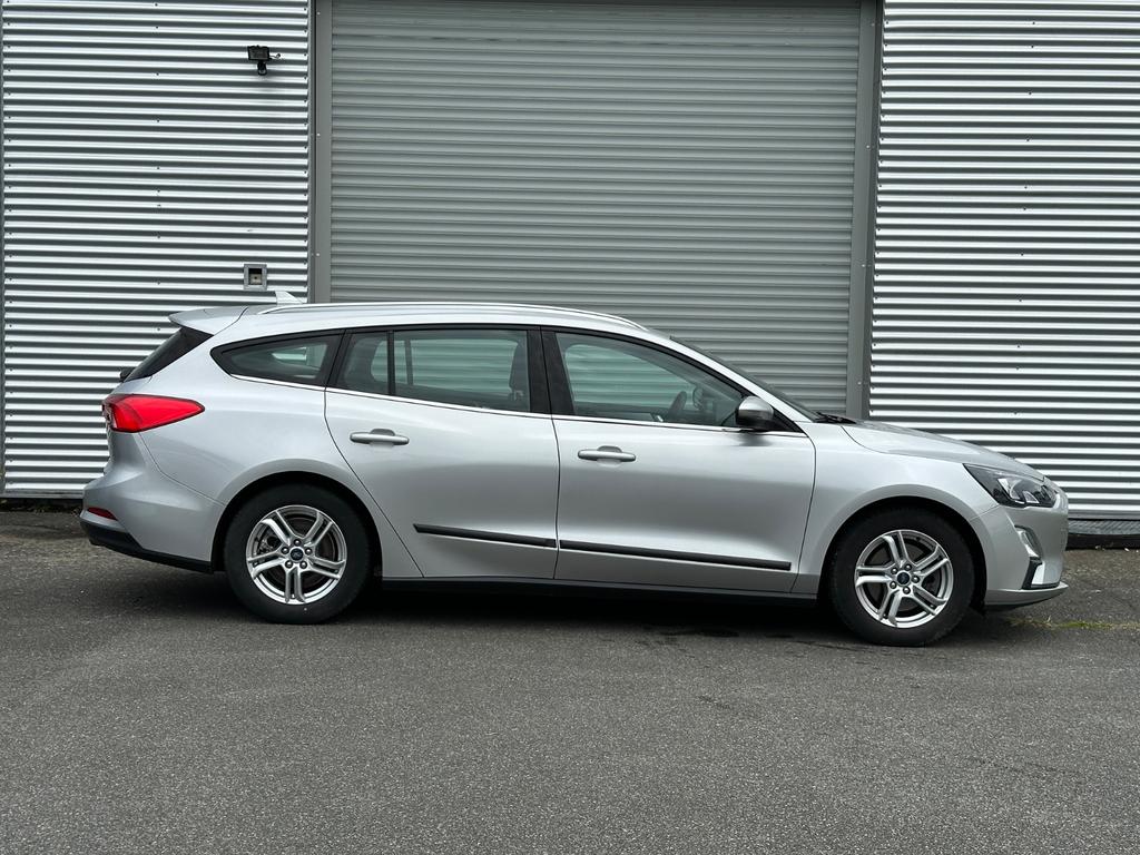 Ford Focus 15 D Ecoblue CoolConnect StandhZKamera 2020