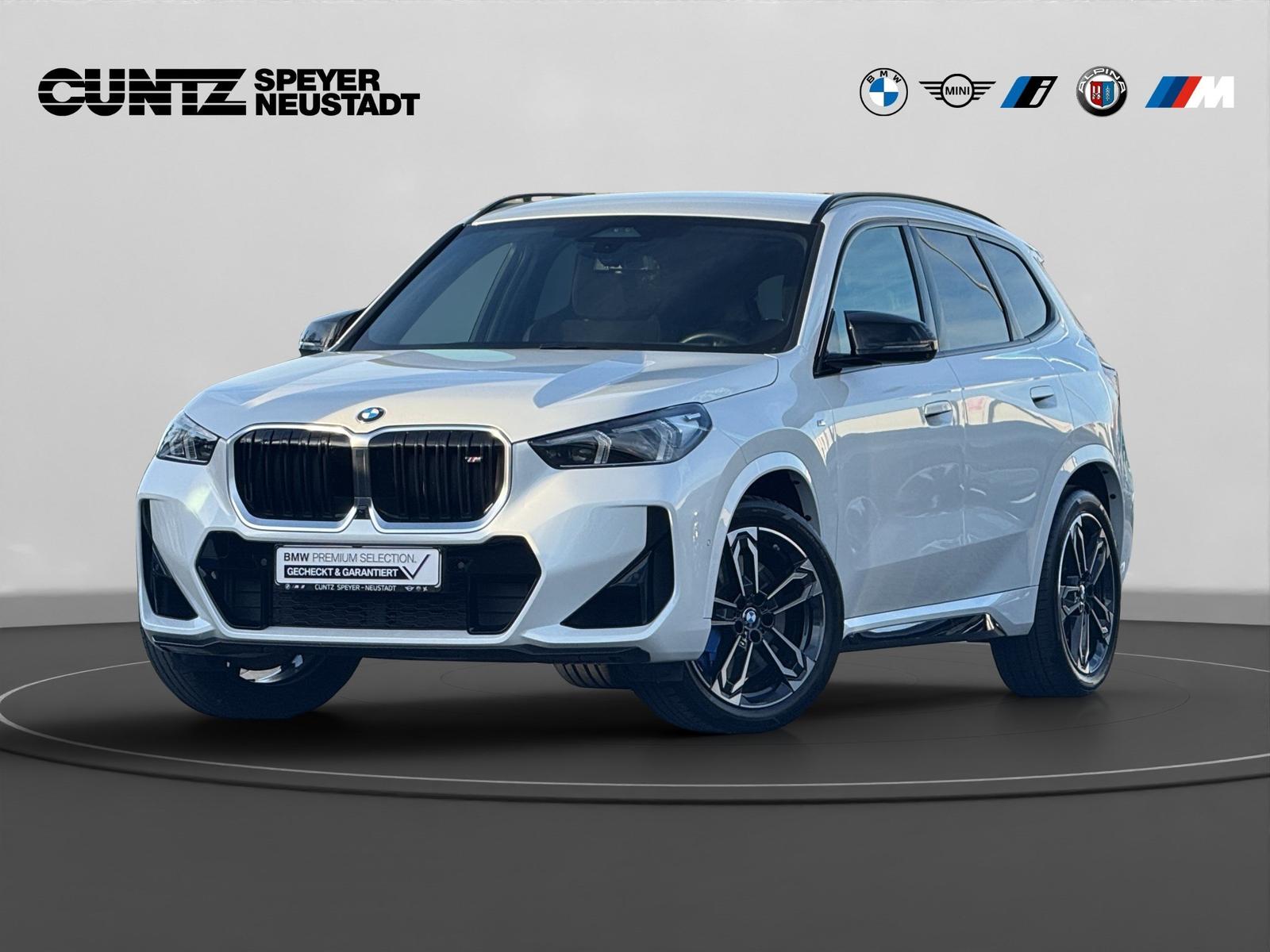 BMW X1 M35i xDrive ab 1,99% eff. / Driving+Parking A