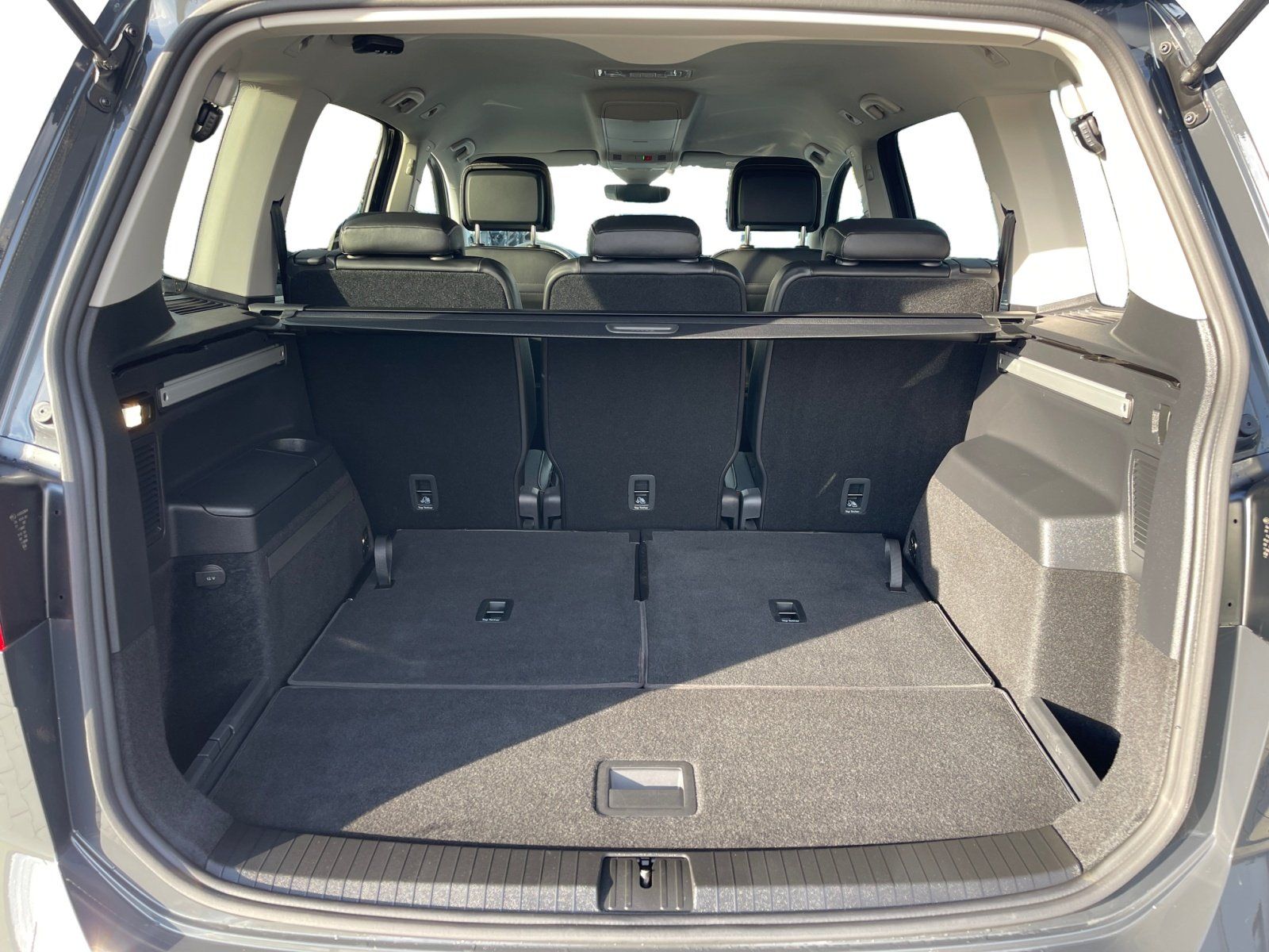 Volkswagen Touran - Bild 6