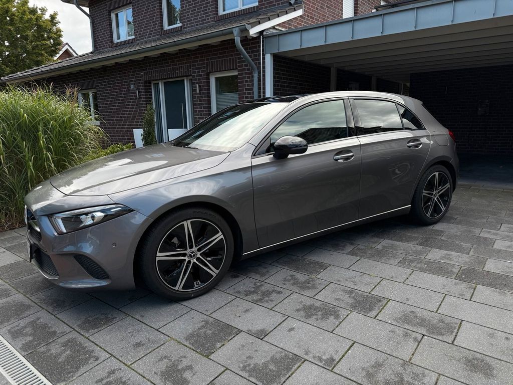 Image of Mercedes-Benz A 200