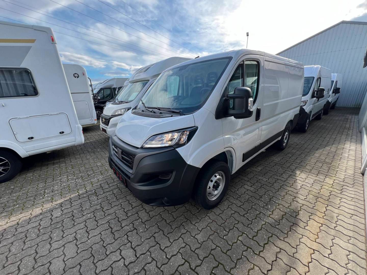 Fahrzeugabbildung Fiat DUCATO 30 L1H1 KAWA