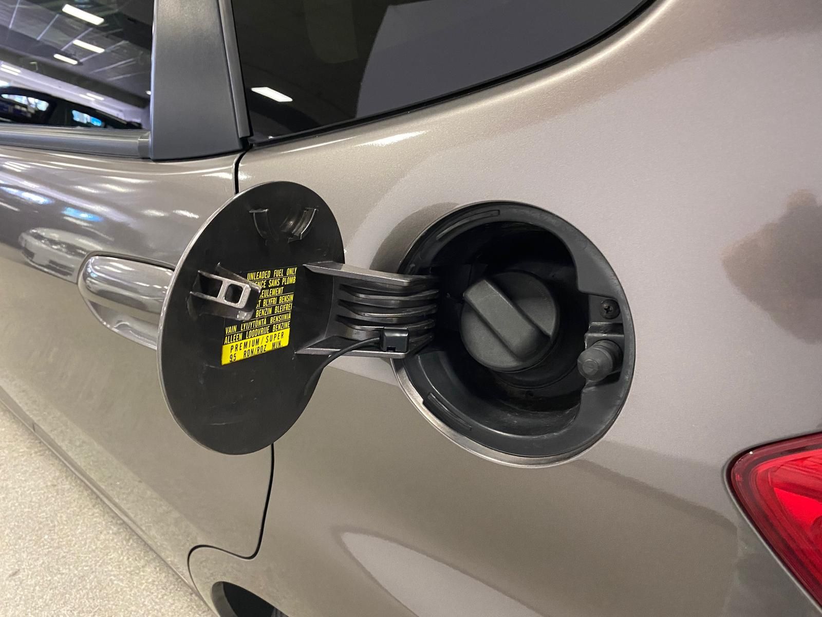 Fahrzeugabbildung Honda Jazz 1.4 KAT 1.4 Elegance KLIMA+ALU+ALLWETTER+