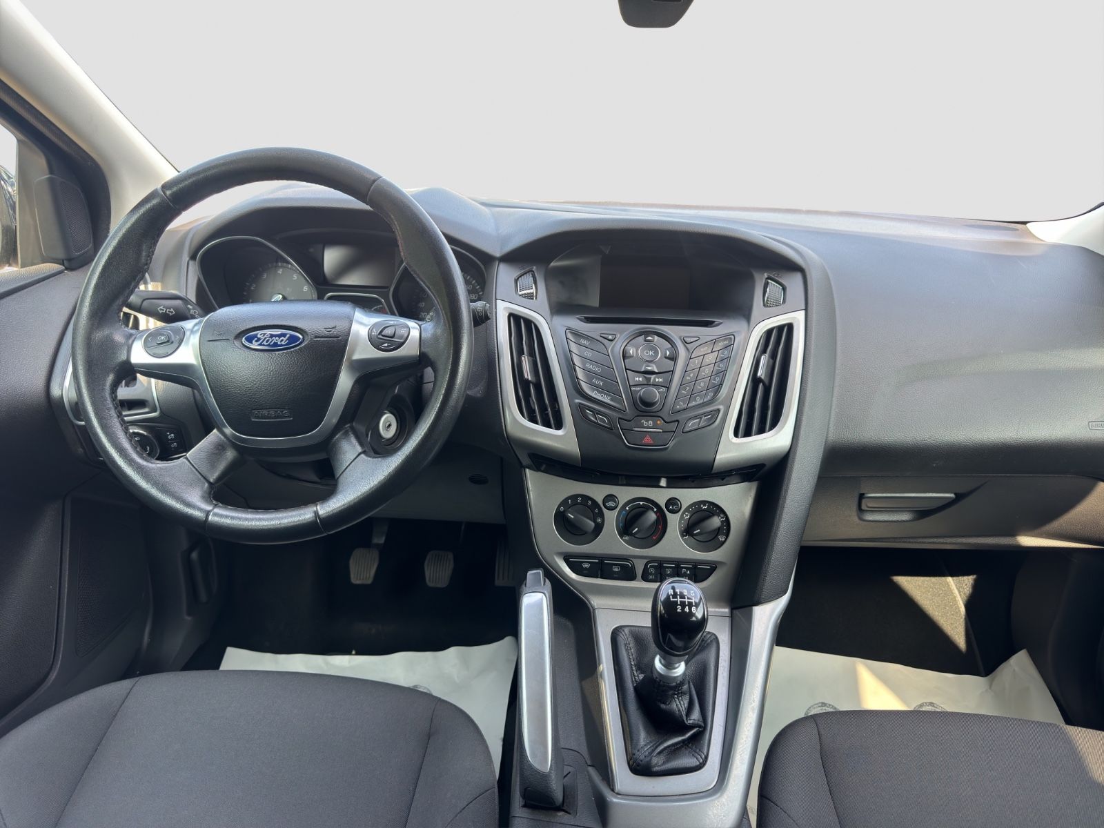 Fahrzeugabbildung Ford Focus Turnier Sync Edition/Klima./PDC/Navi