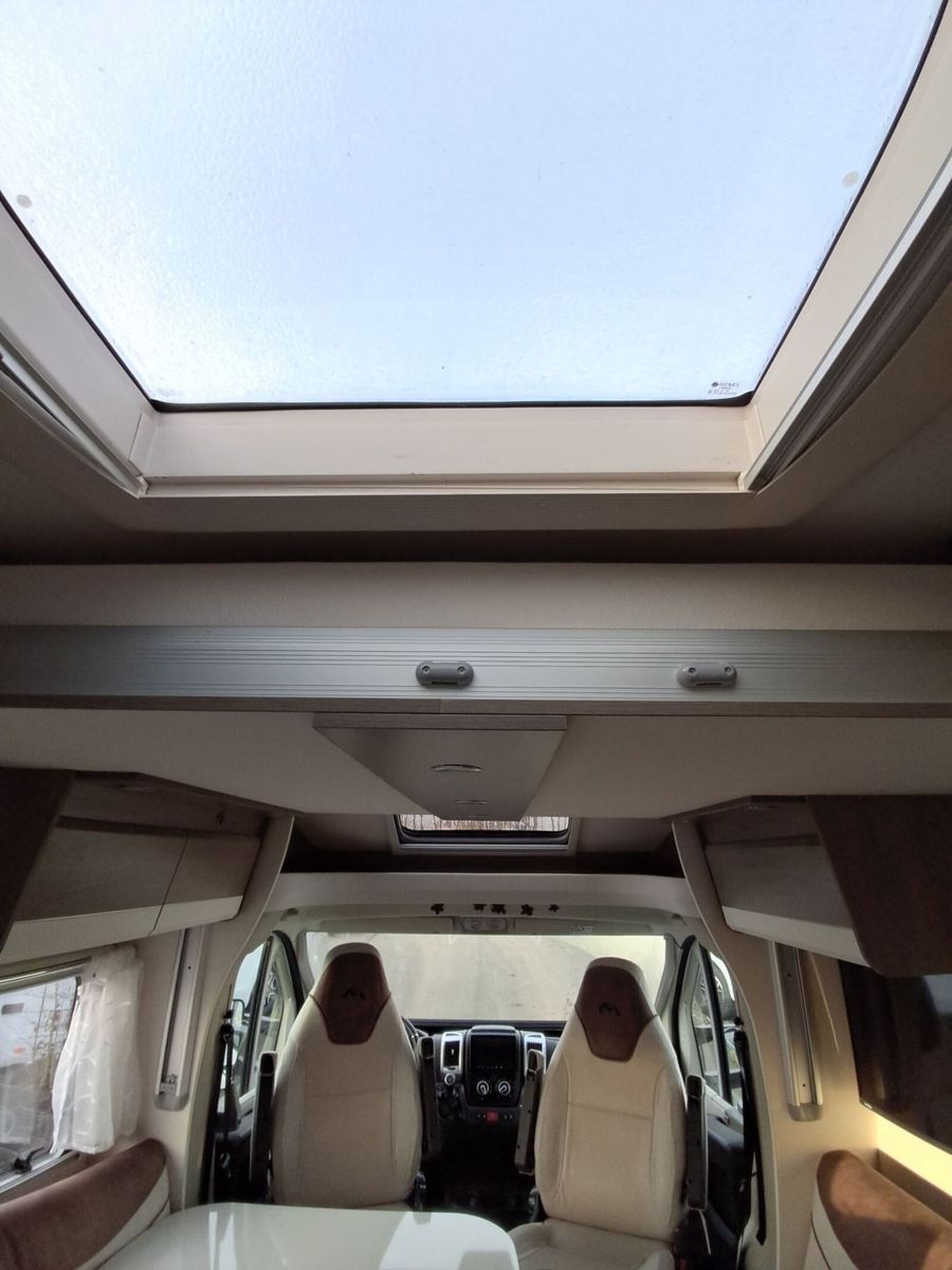 Fahrzeugabbildung Mooveo Tei 74 EBH Markise,Sat,TV,Hubbett,RK