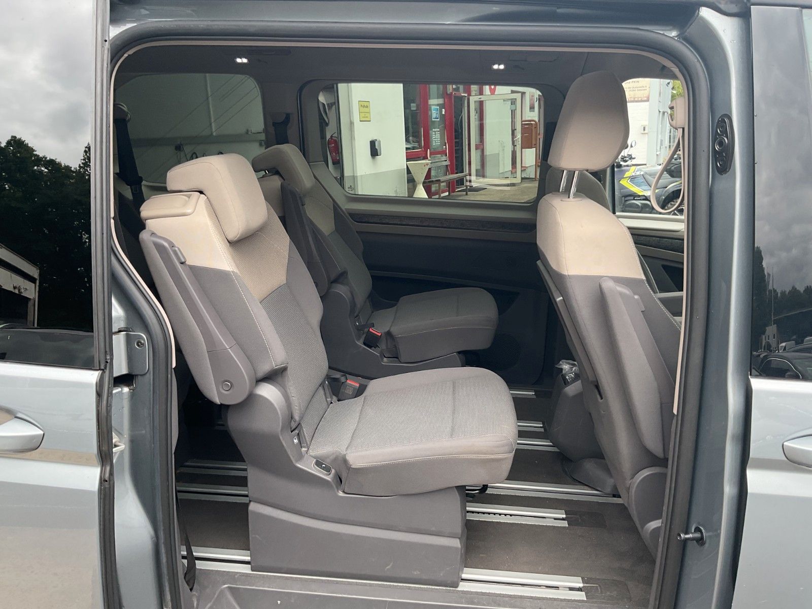 Volkswagen T7 Multivan eHybrid LED AHK PANO ACC Kamera foto 10