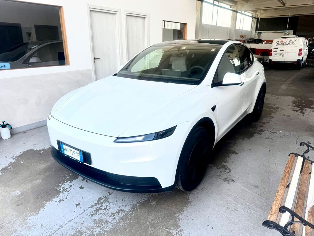 Image of Tesla Model Y