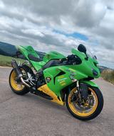 Kawasaki ZX 10  R      Tausch S 1000 RR                 - KAWASAKI 2006 ZX10R