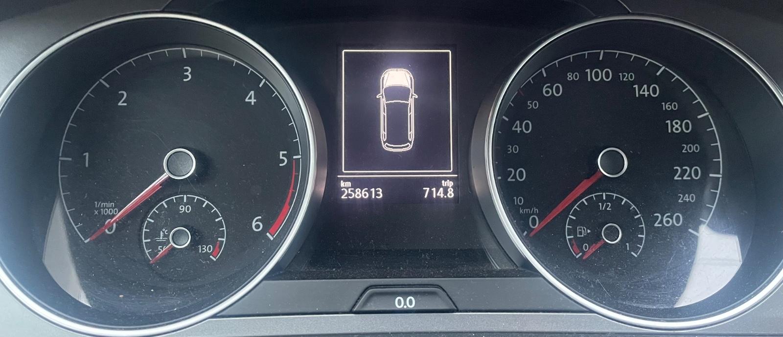 Volkswagen Golf 2015 — photo 17