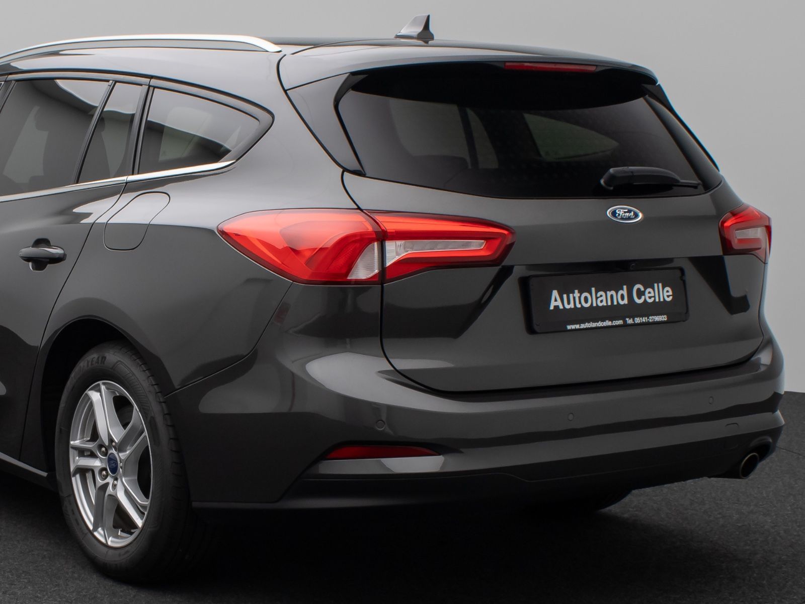 Fahrzeugabbildung Ford Focus Turnier Cool & Connect Kamera AHK Tempomat
