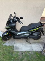 Kawasaki J125 - KAWASAKI 125 J