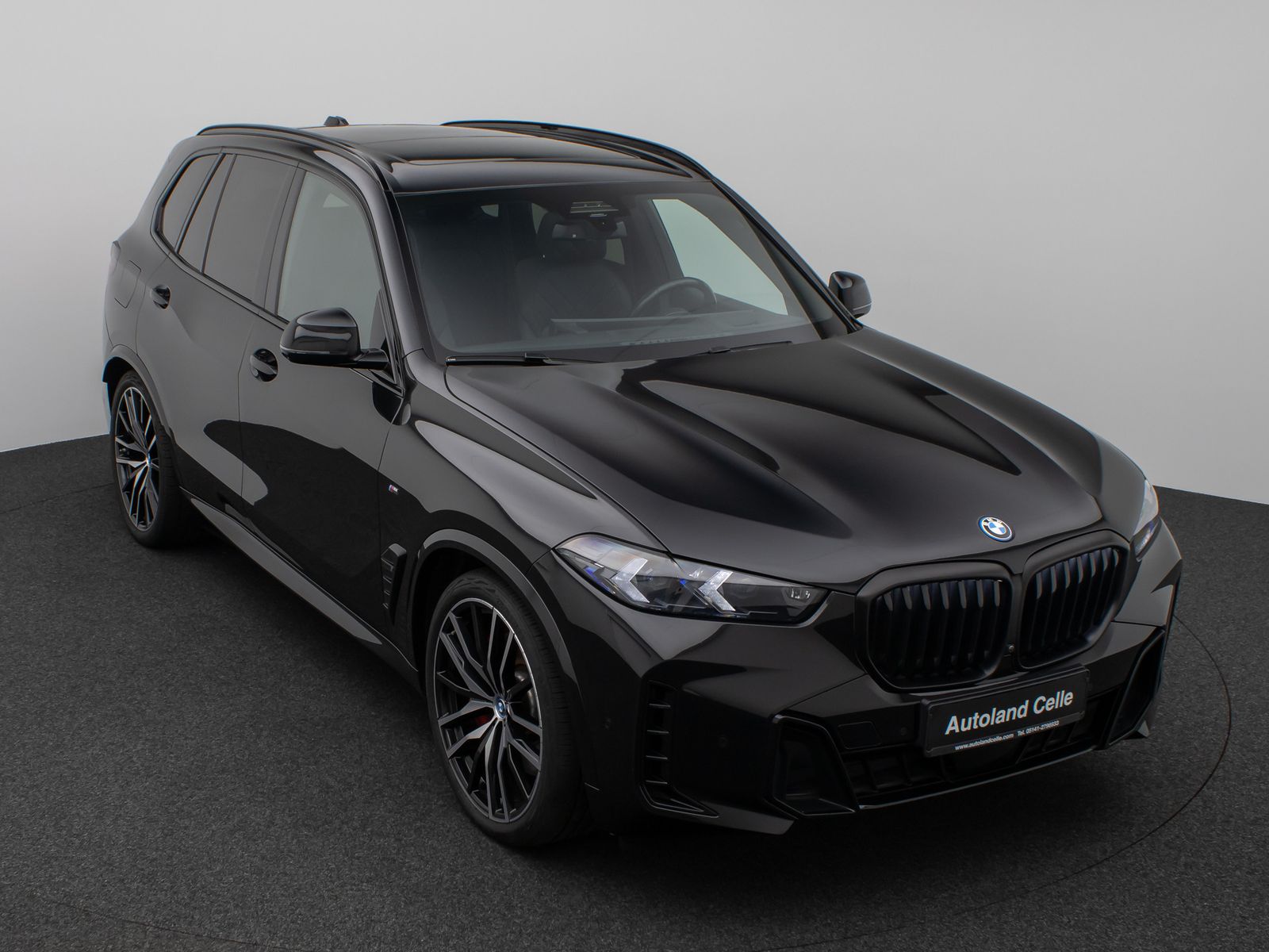 Fahrzeugabbildung BMW X5 xD50e M Sport Pro Pano 360°HUD DAB H/K SoftCl