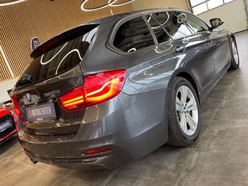 BMW 320d Touring Sport Line Aut. *NAVI*LED*SHZ*PDC*