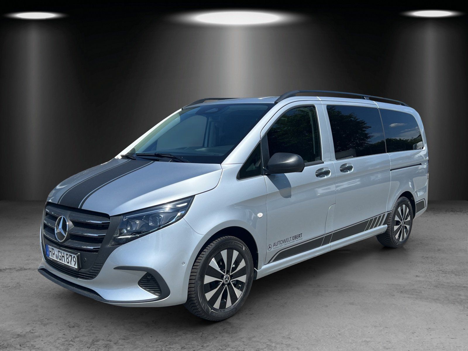 Fahrzeugabbildung Mercedes-Benz Vito 119 Tourer Sport-Paket AHK Thermotronik Nav
