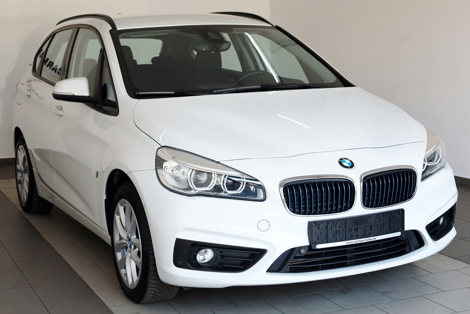 Fahrzeugabbildung BMW 225xe Active Tourer Advantag Navi,LED,HUD,SH,PDC