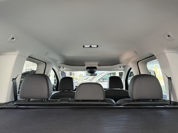 Volkswagen Caddy 1.5 TSI DSG STYLE LED NAVI APP KAMERA SIDE