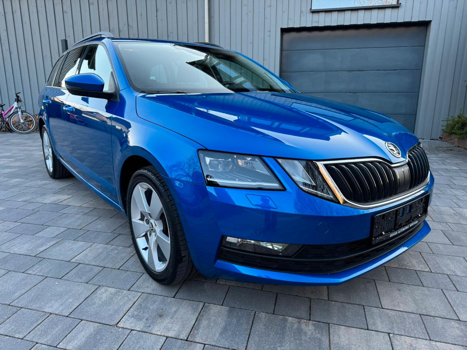 Skoda Octavia Combi Clever 1.Hand LED Columbus ACC