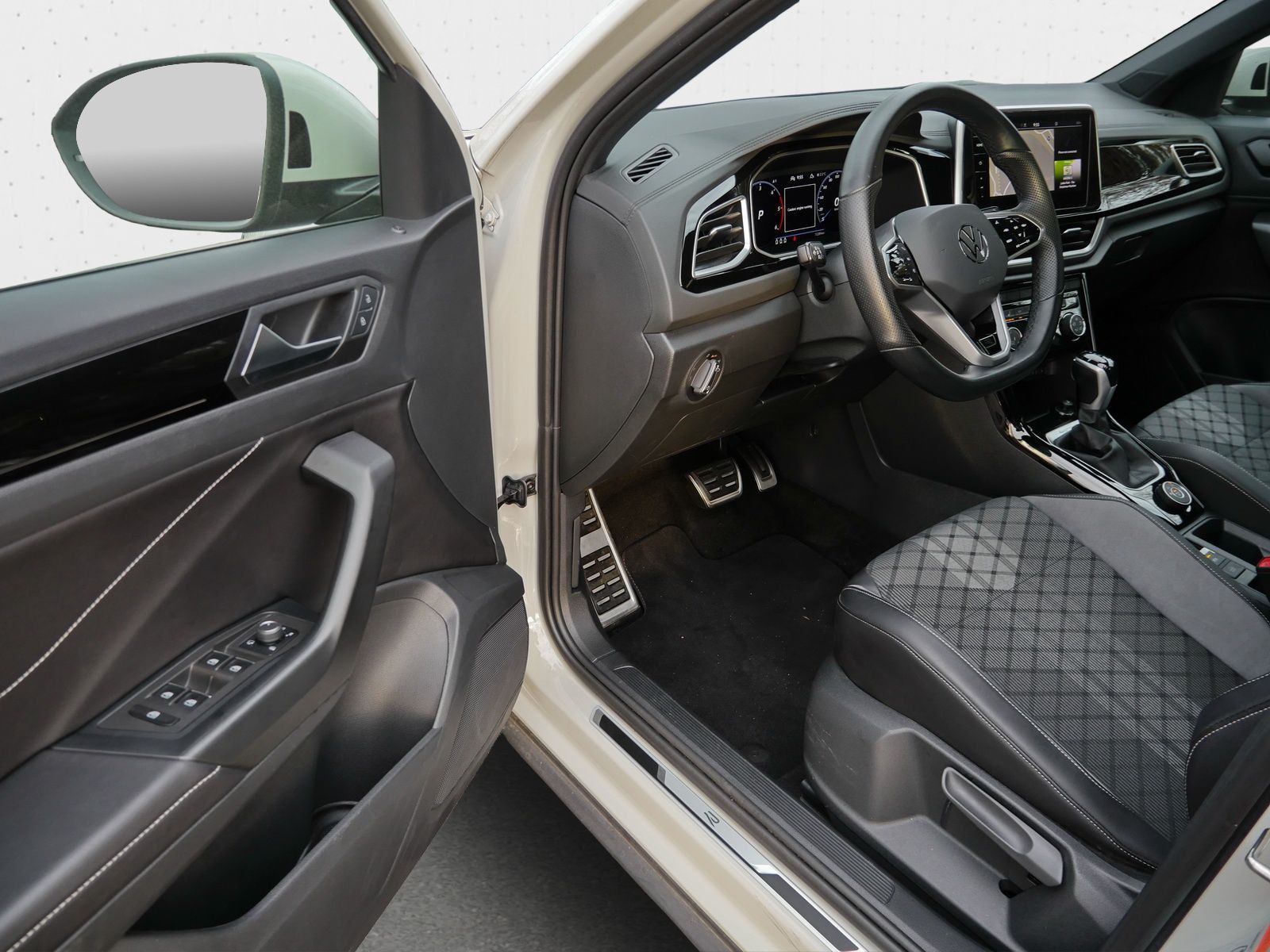 Volkswagen T-Roc - Bild 14