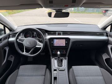 Volkswagen Passat Variant - 9
