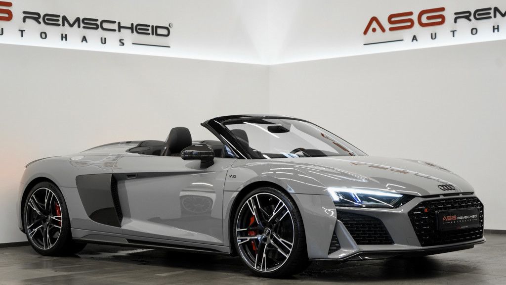 Audi R8