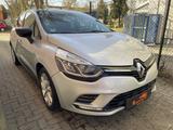 Renault Clio IV Limited aus 1. Besitz, Navi, PDC!!! - Renault Clio Gebrauchtwagen in Berlin