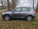 Toyota RAV 4 2,0-l-Valvematic 4x2 Sol 2009... - Toyota RAV 4: Sol