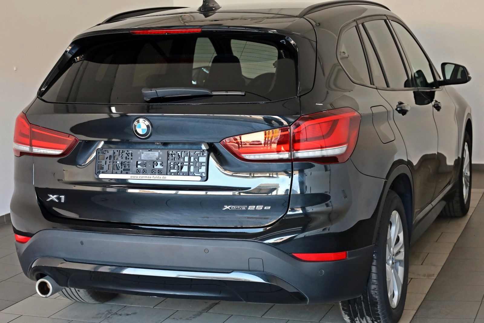 Fahrzeugabbildung BMW X1 xDrive 25e Advantage Leder,Navi,LED,Kamera,SH